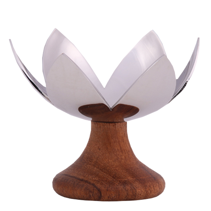 Lotus Blossom - Chrome