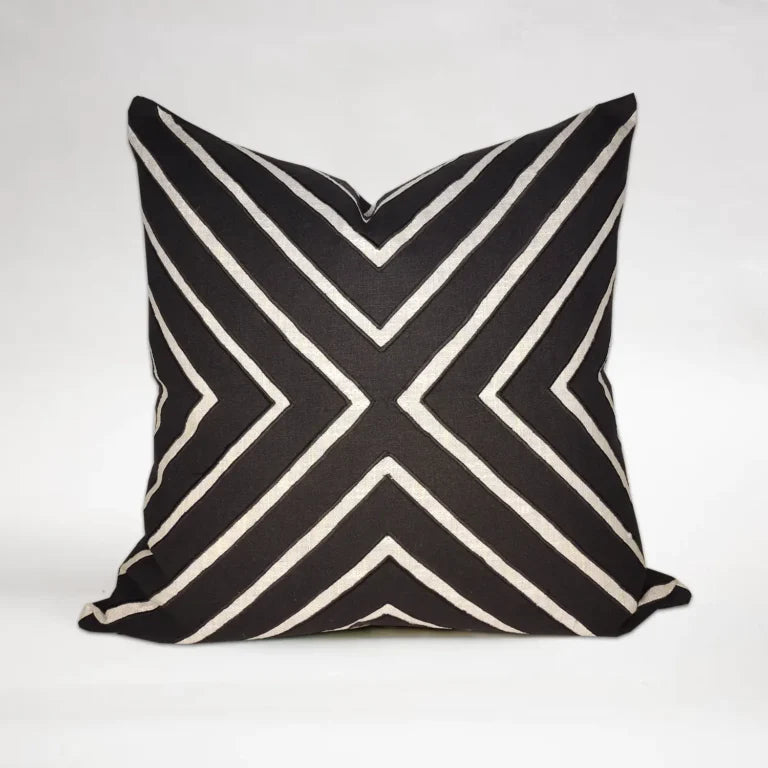 Monolyth Applique – Black and white cushion