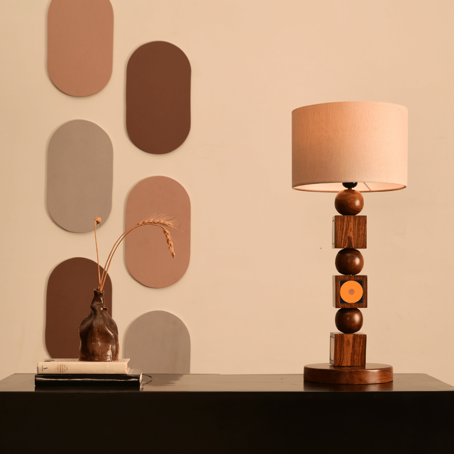 Lagori Table Lamp
