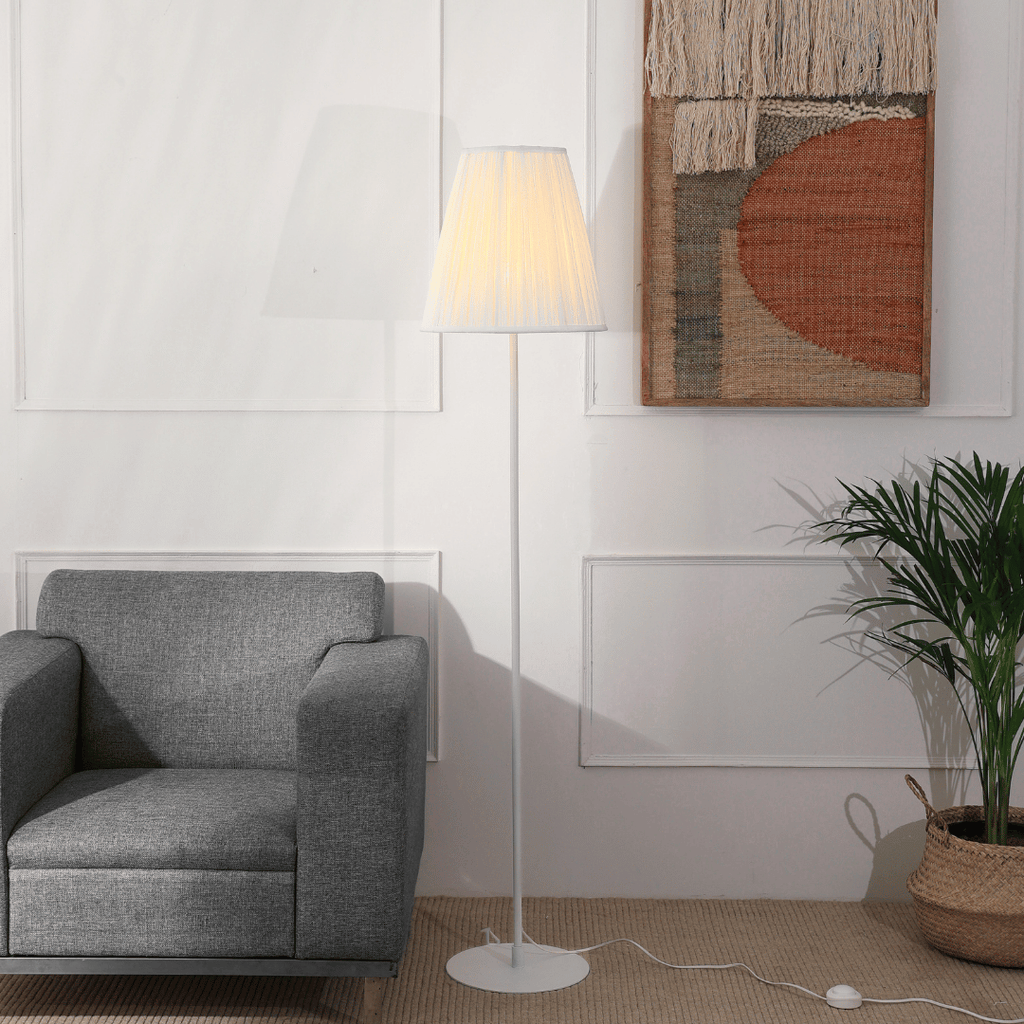 Polester Floor Lamp