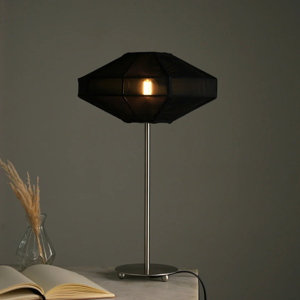 Luxe Collection - Stockholm Lamp