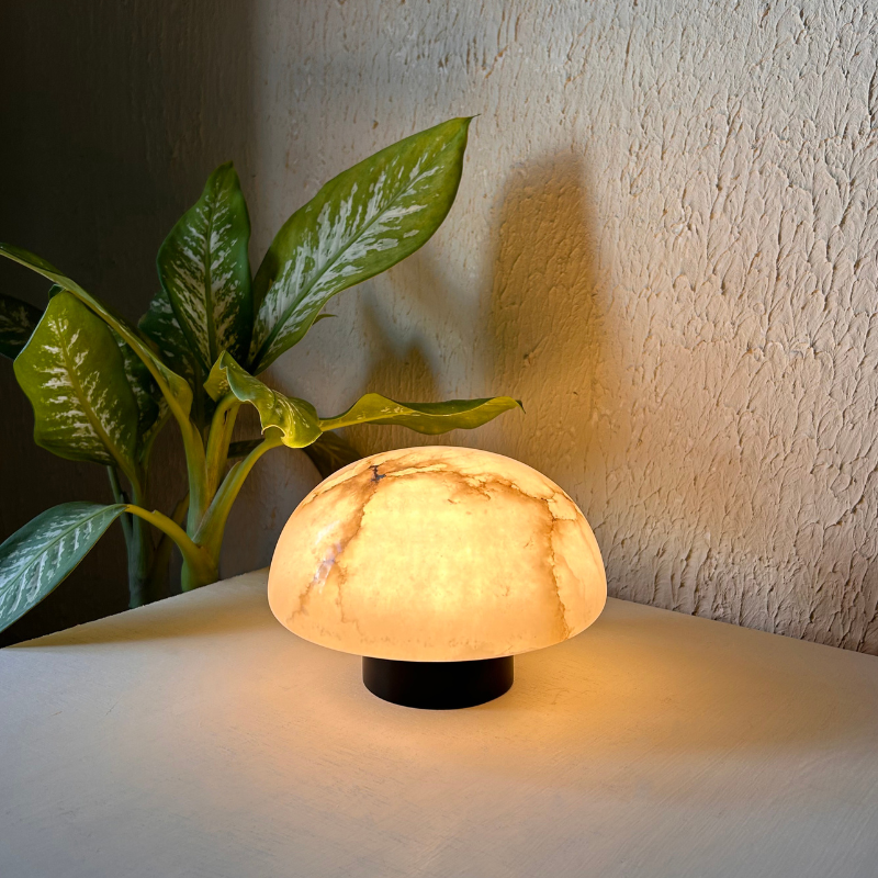 Gibbous Lamp