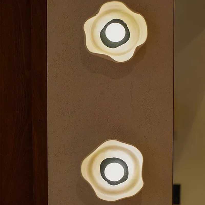 Flower Wall Light (Single)
