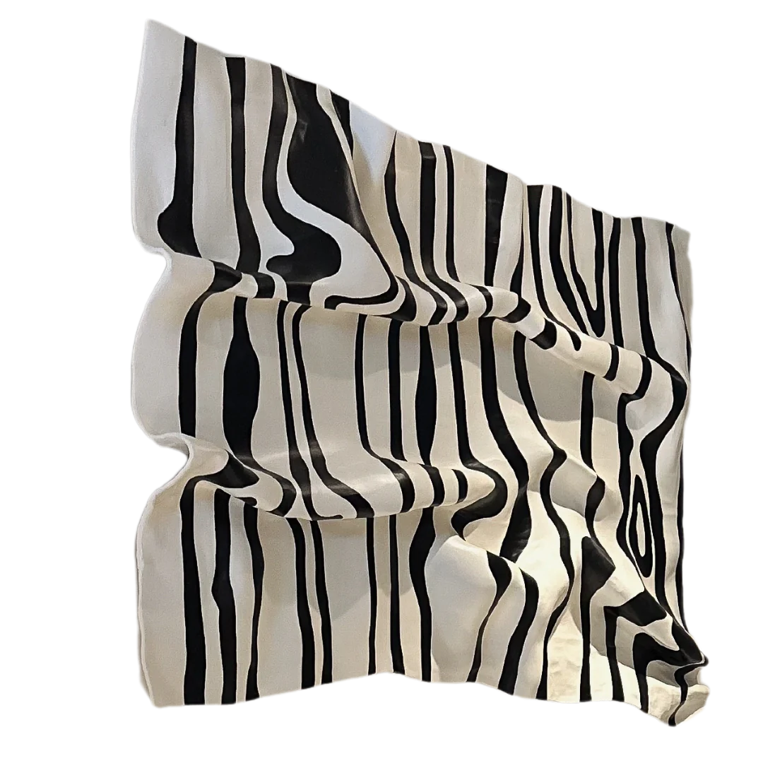 Folds: The Monochrome Symphony