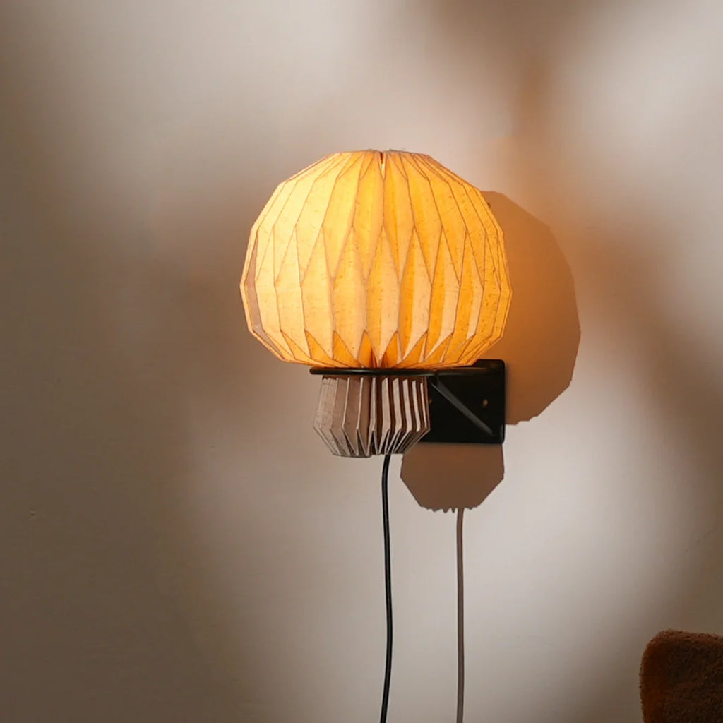 Amber Sconce Origami Wall Lamp