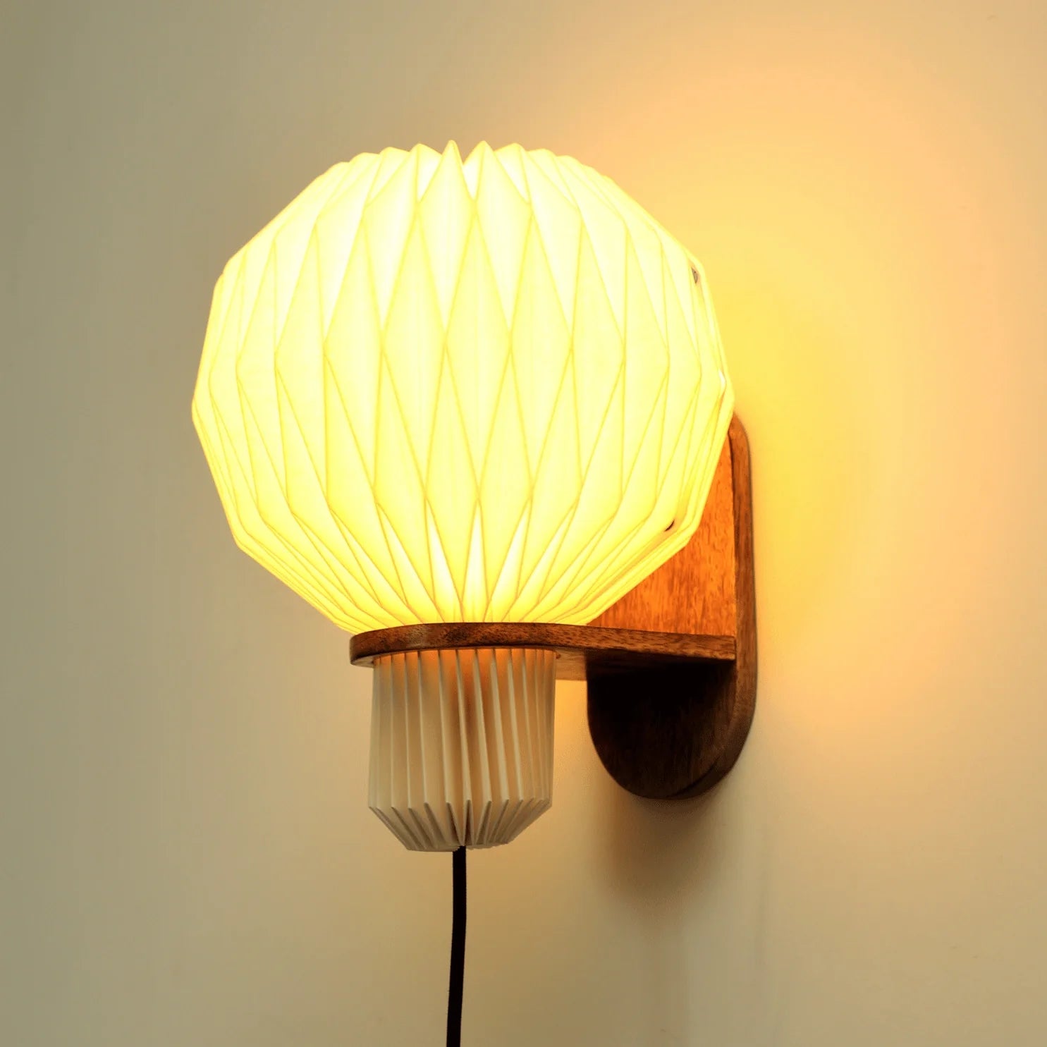 Aura Pleat Sconce Wall Lamp