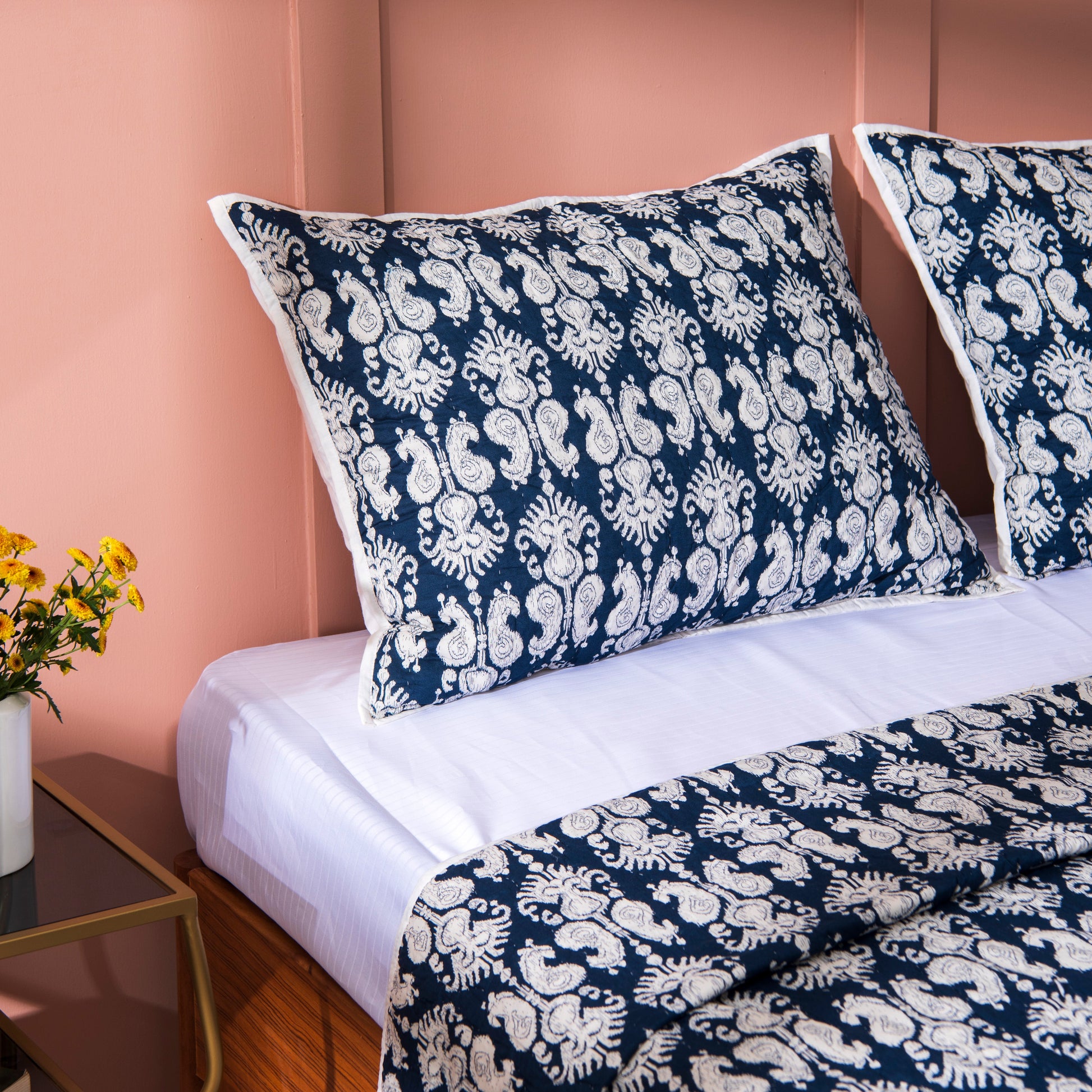 Cotton Printed Quilt & Shams