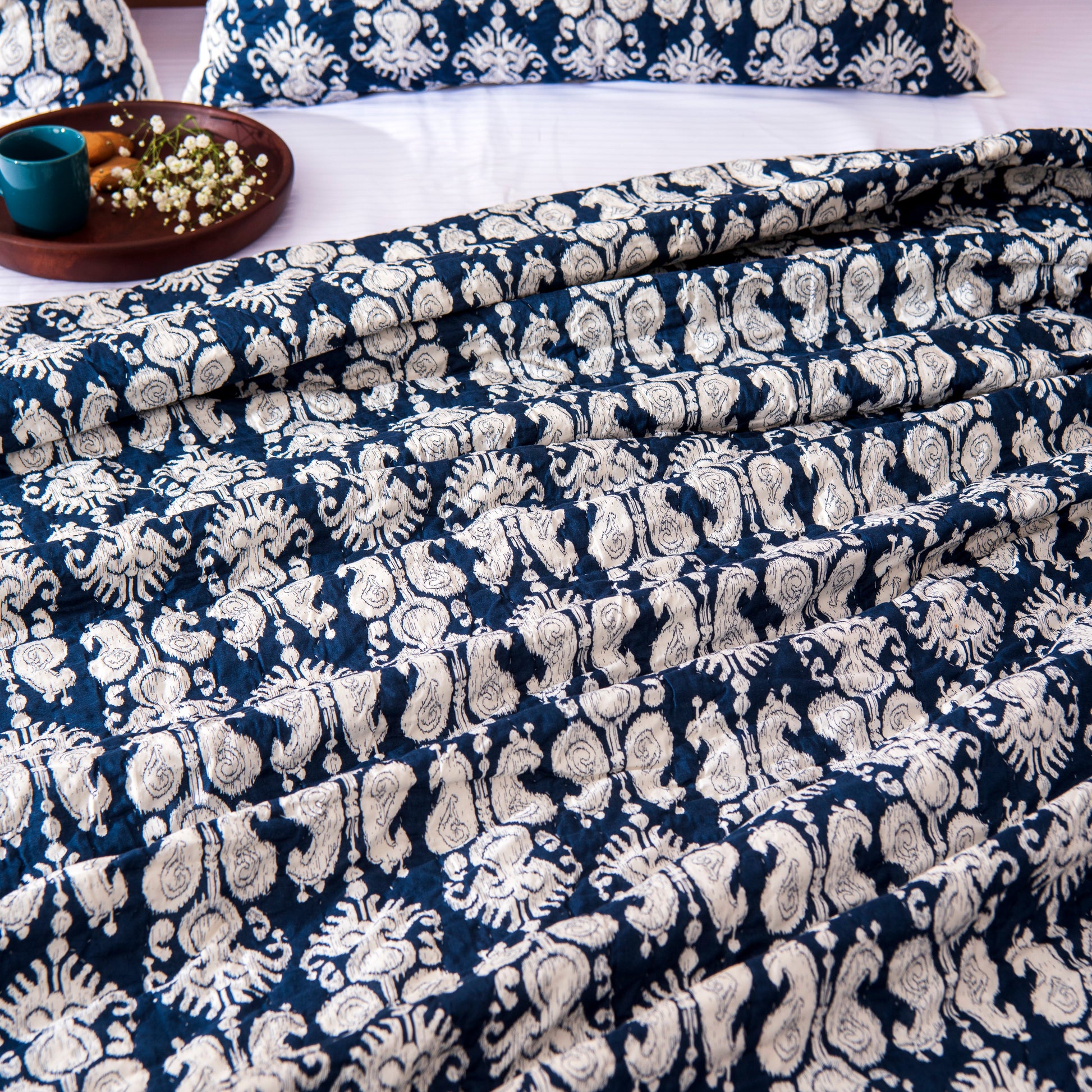 Cotton Printed Quilt & Shams