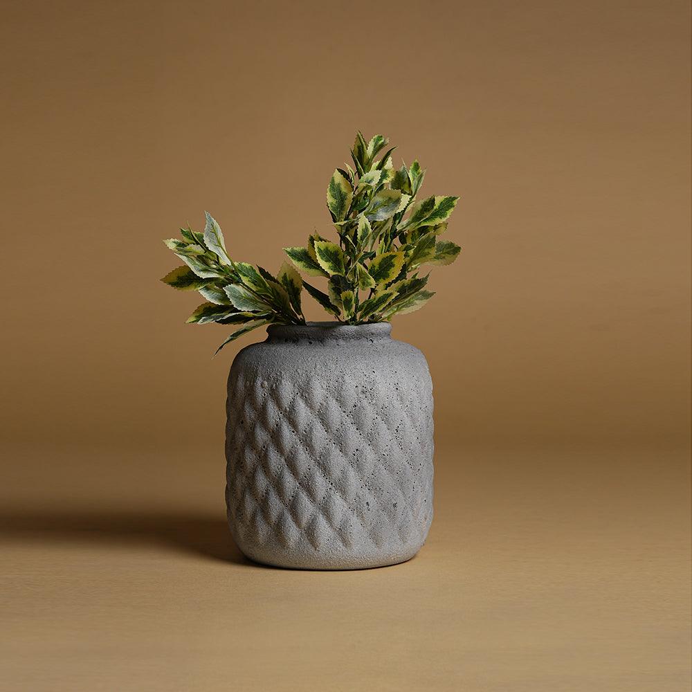 Oak Opulence Ceramic Vase