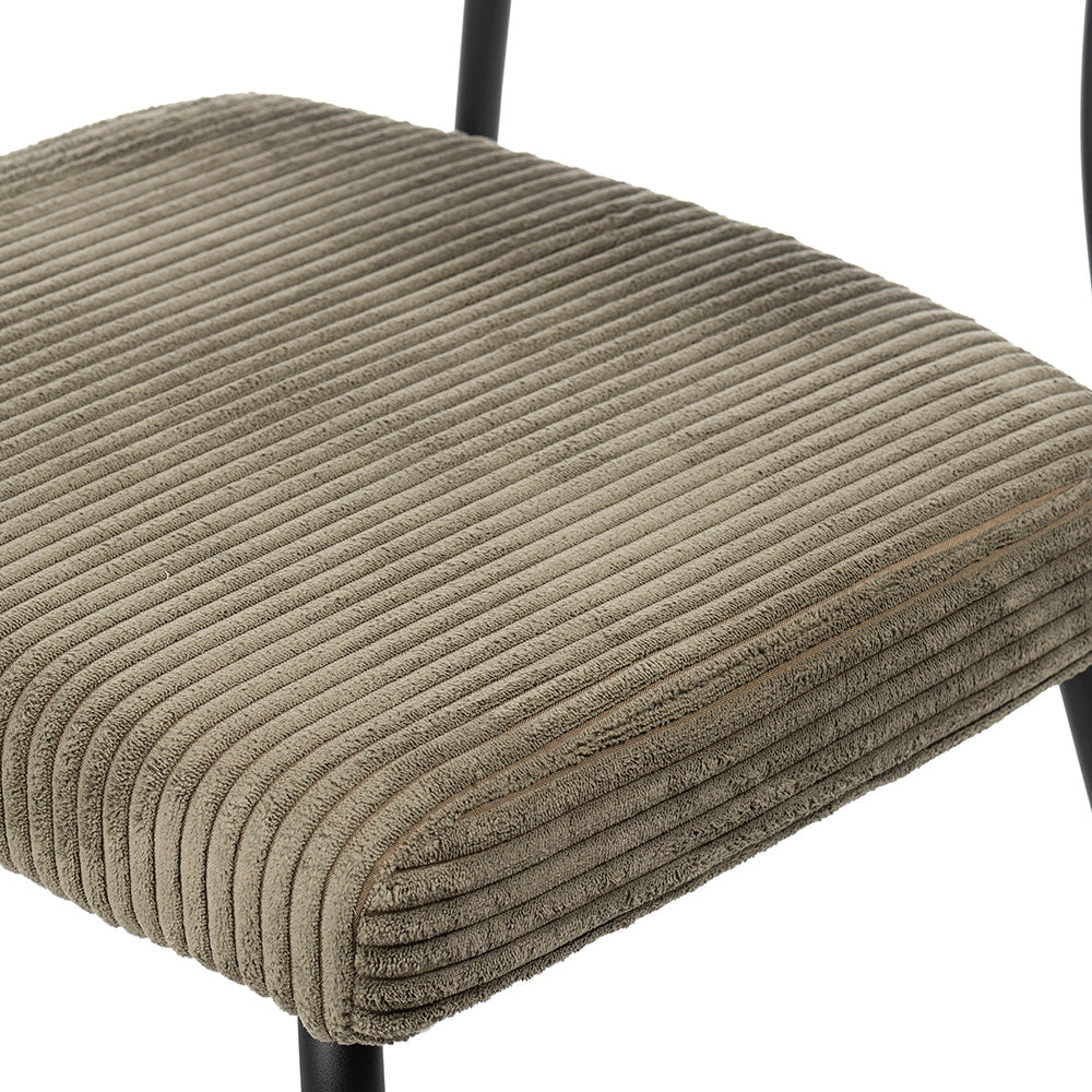 Yucca Yard Yield Dining Chair