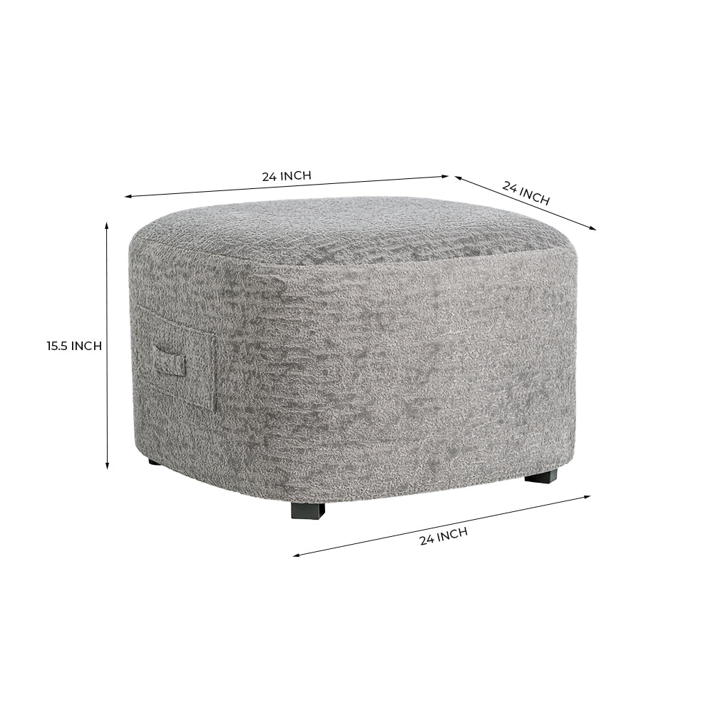 Charlotte Carter Pouf