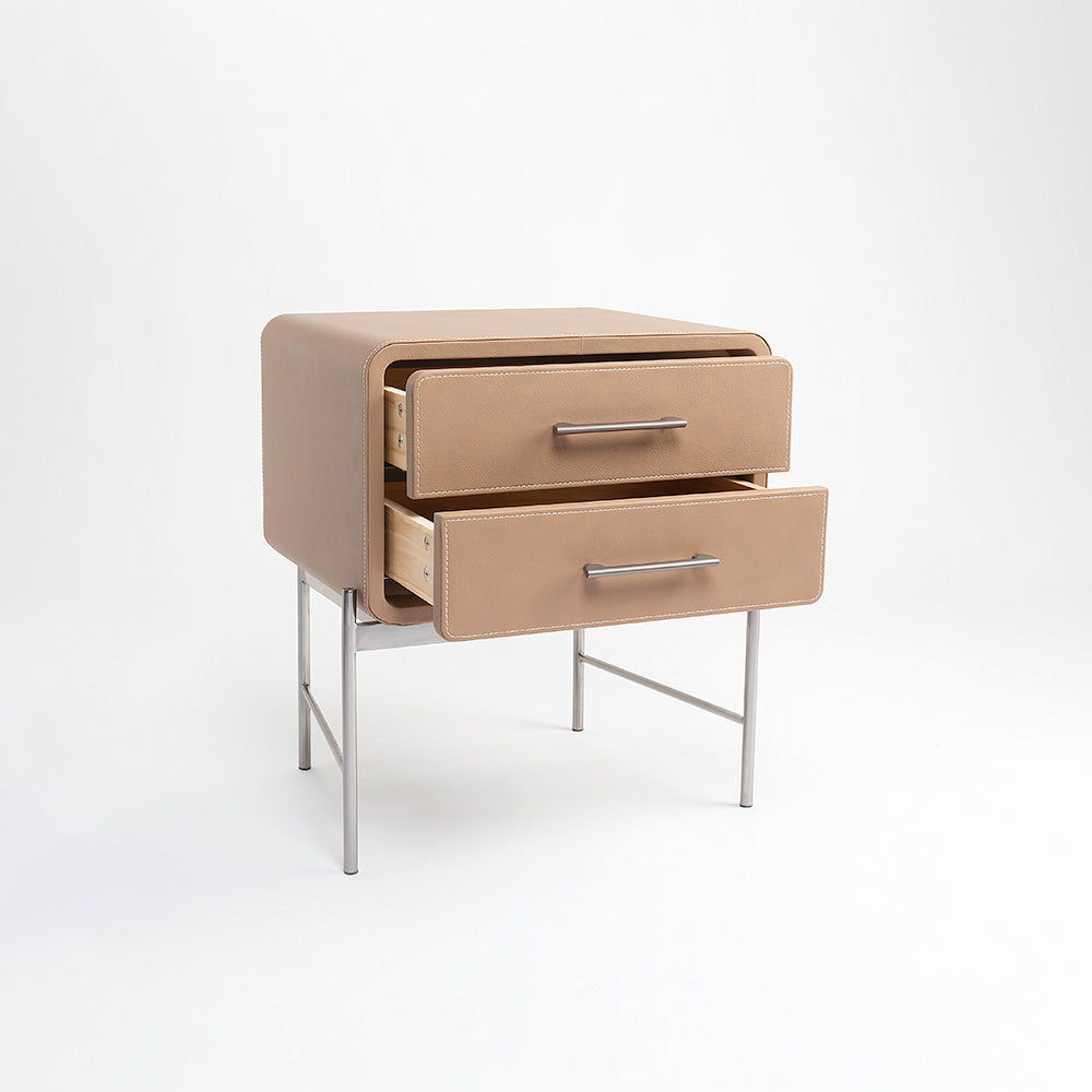 Sable Leather Bed