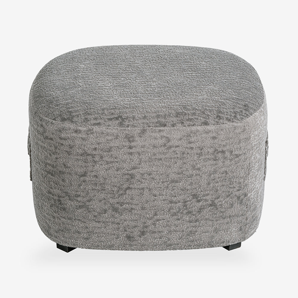 Charlotte Carter Pouf