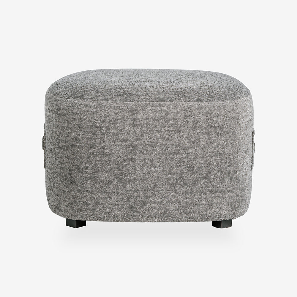 Charlotte Carter Pouf