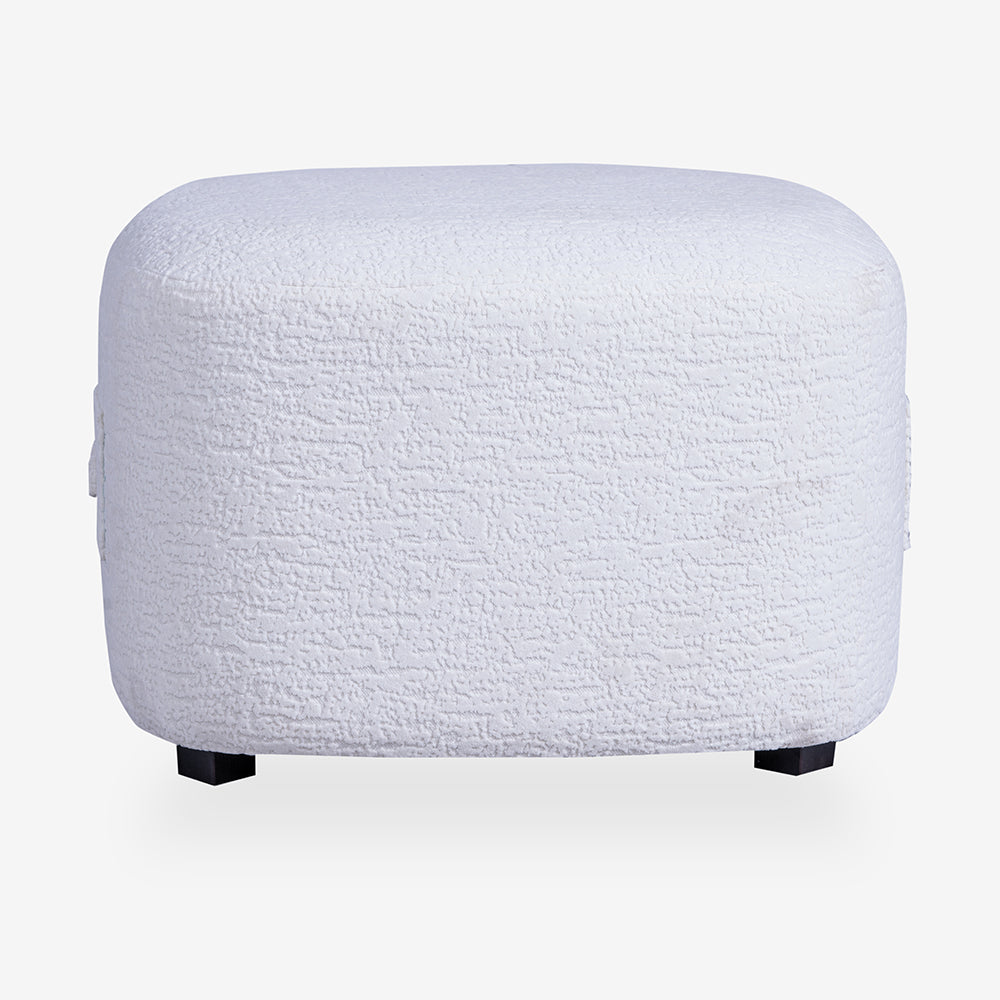 Charlotte Carter Pouf