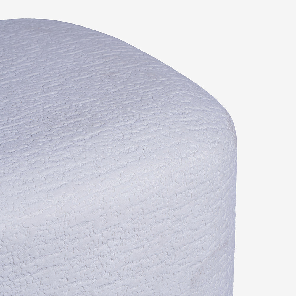 Charlotte Carter Pouf