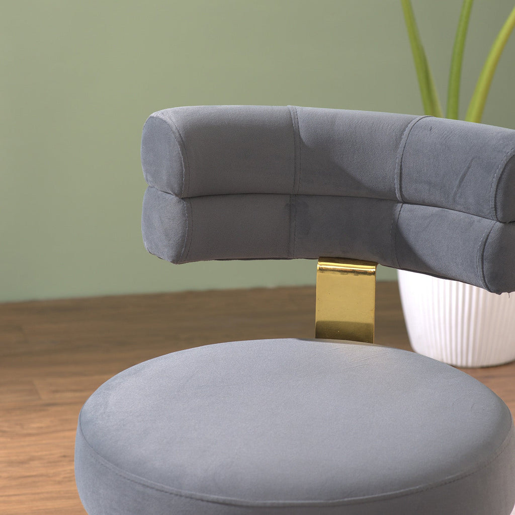 Plush Fog Velvet Lounge Chair in Grey Color | Nestroots