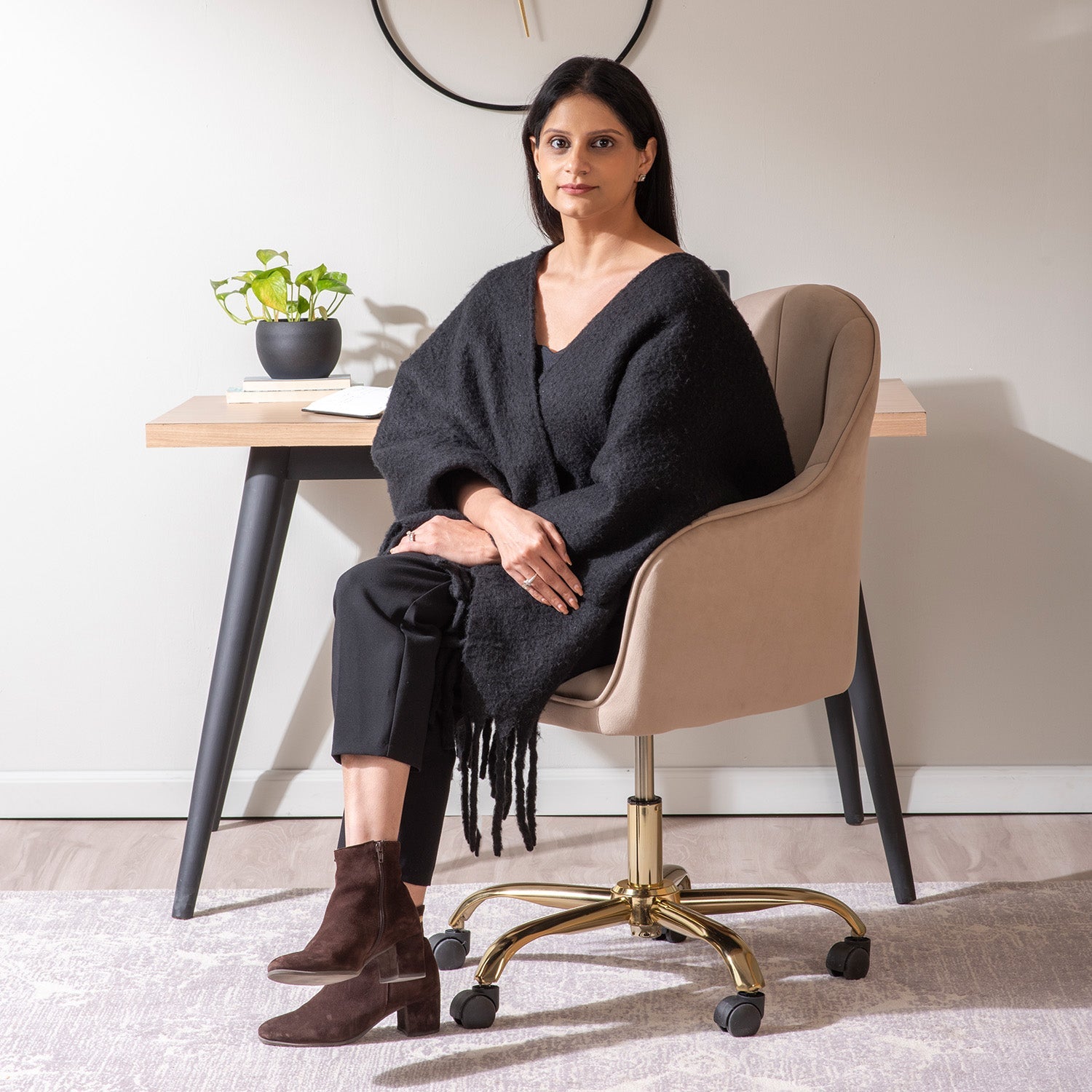 Velvet Tufted Office Chair With Smooth Wheels – Brown|Nestroots | Nestroots