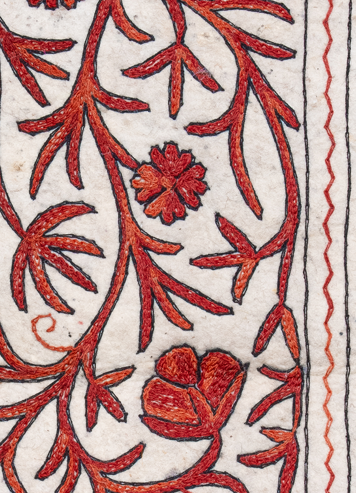 Diwan-e-Khas Autumn Vines Kashmiri Namda