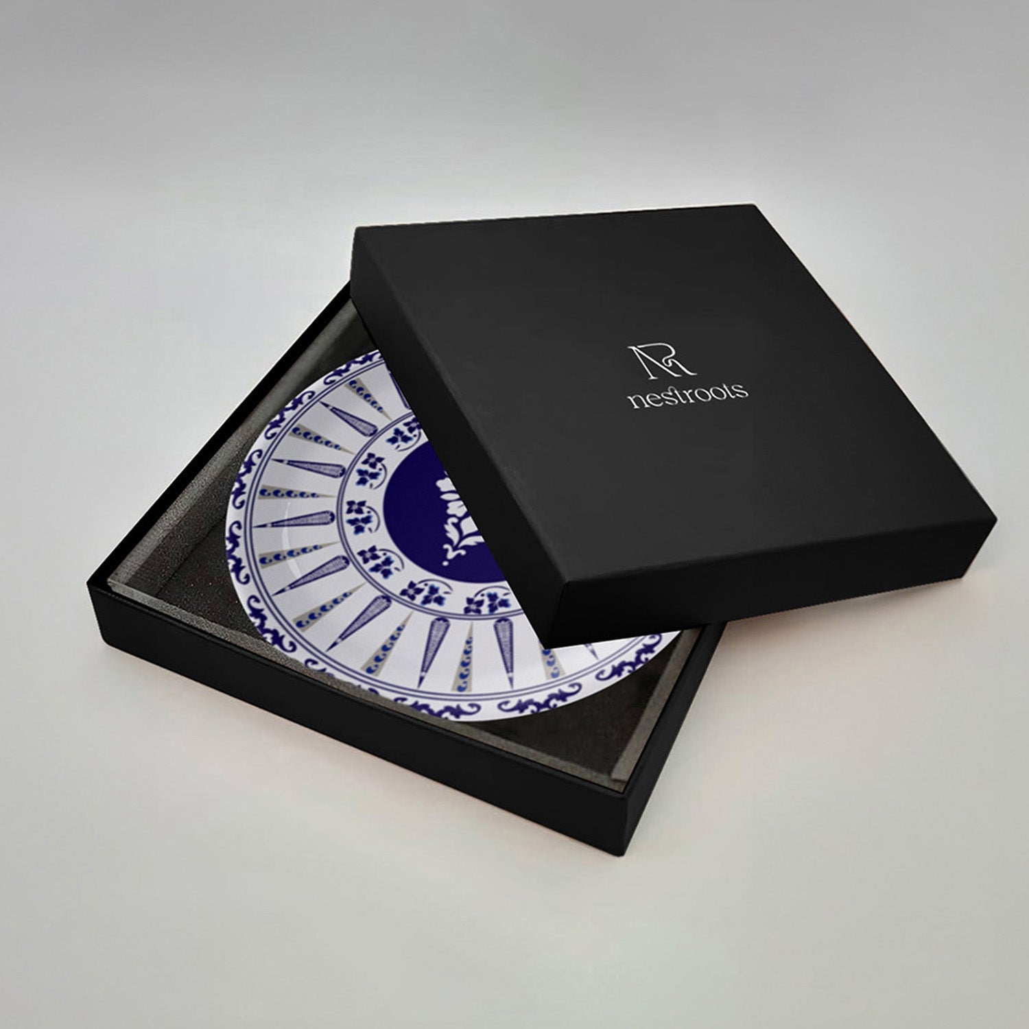 Elegant Blue Pottery cluster for Every Space Wall Plates Set of 12