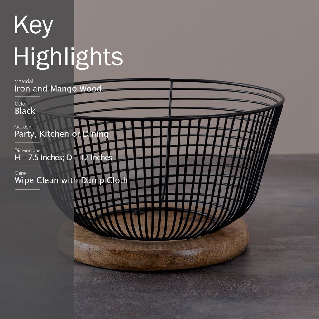 Cache wire basket with wooden base in Black Color