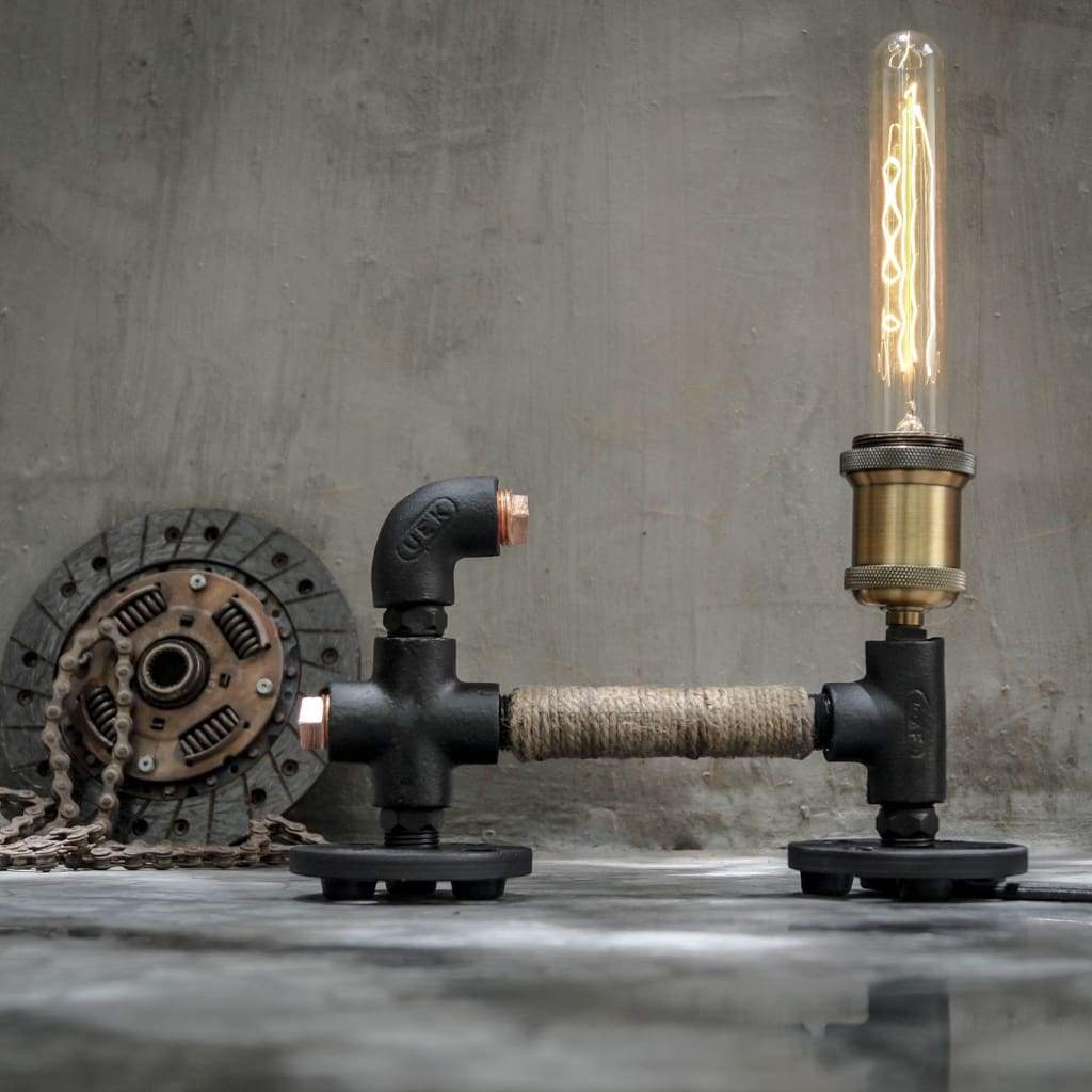 Arbetet Industrial Pipe Rope Desk Lamp