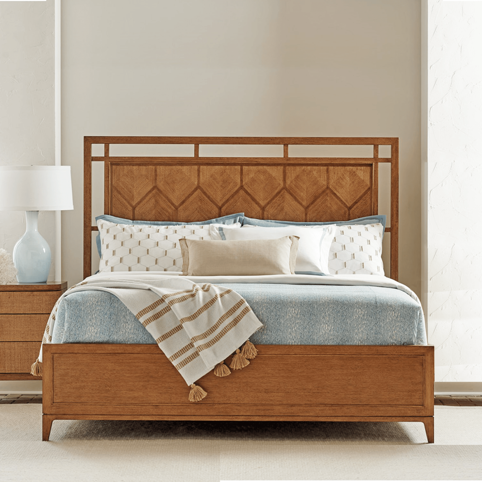 Darsh 100% Solid Wood Bed