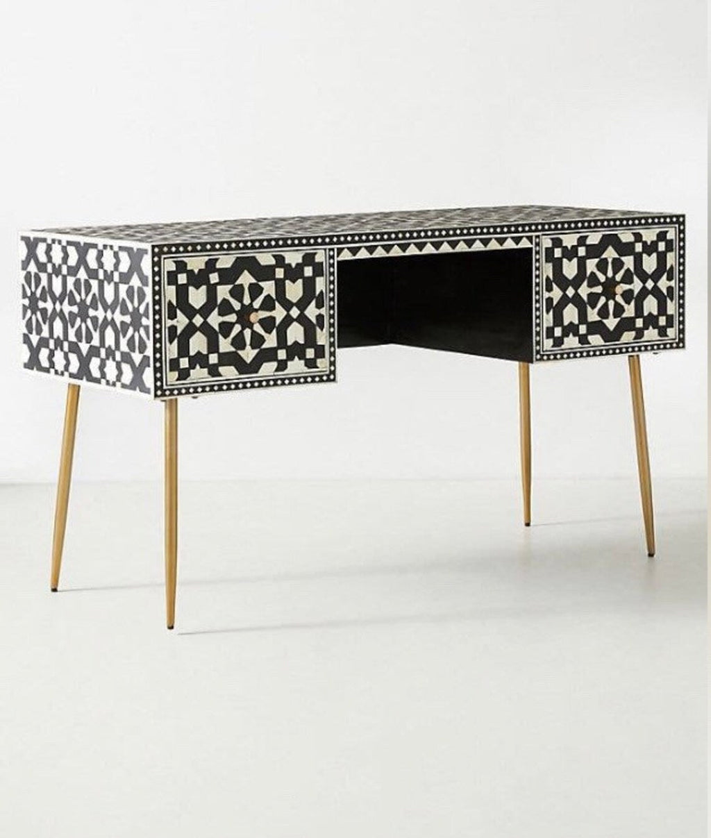 Valeria Study Table
