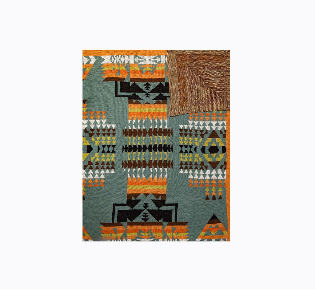 Lester Trail Pass Throw